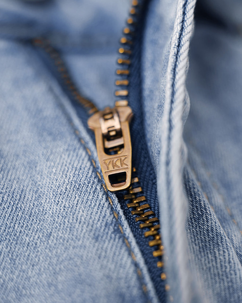 High-Waisted Stretch Wide-Leg Straight Jeans - Light Blue