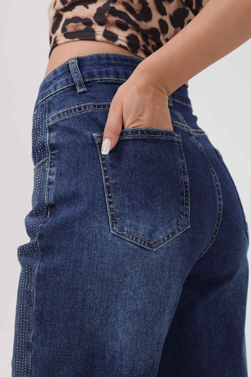 Nova Linear Rhinestone Jeans