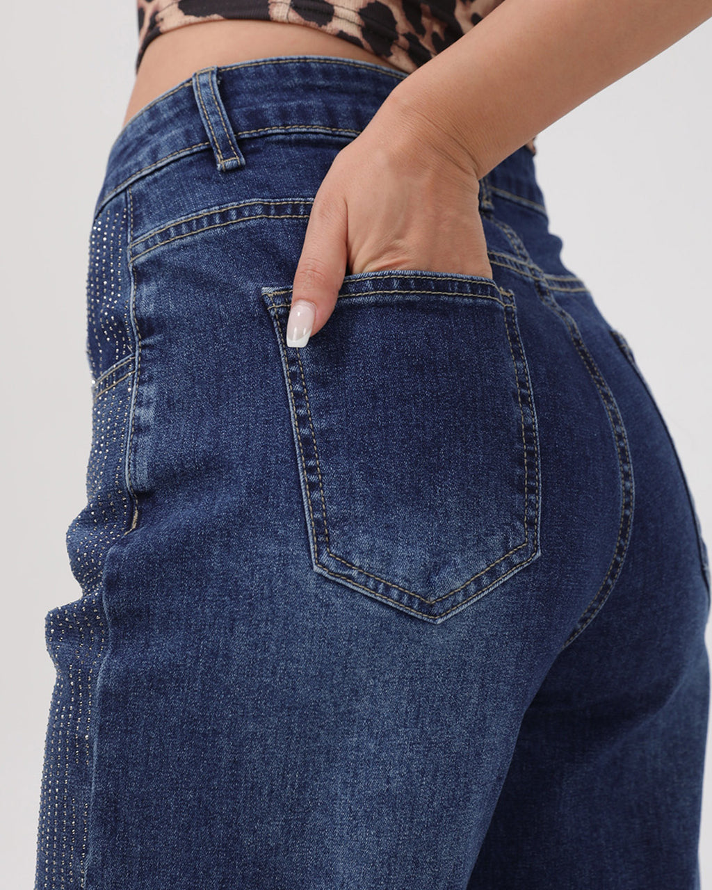 Nova Linear Rhinestone Jeans
