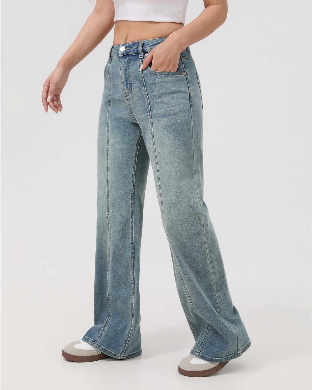 Outline Subtle Flare Jeans - Retro Blue